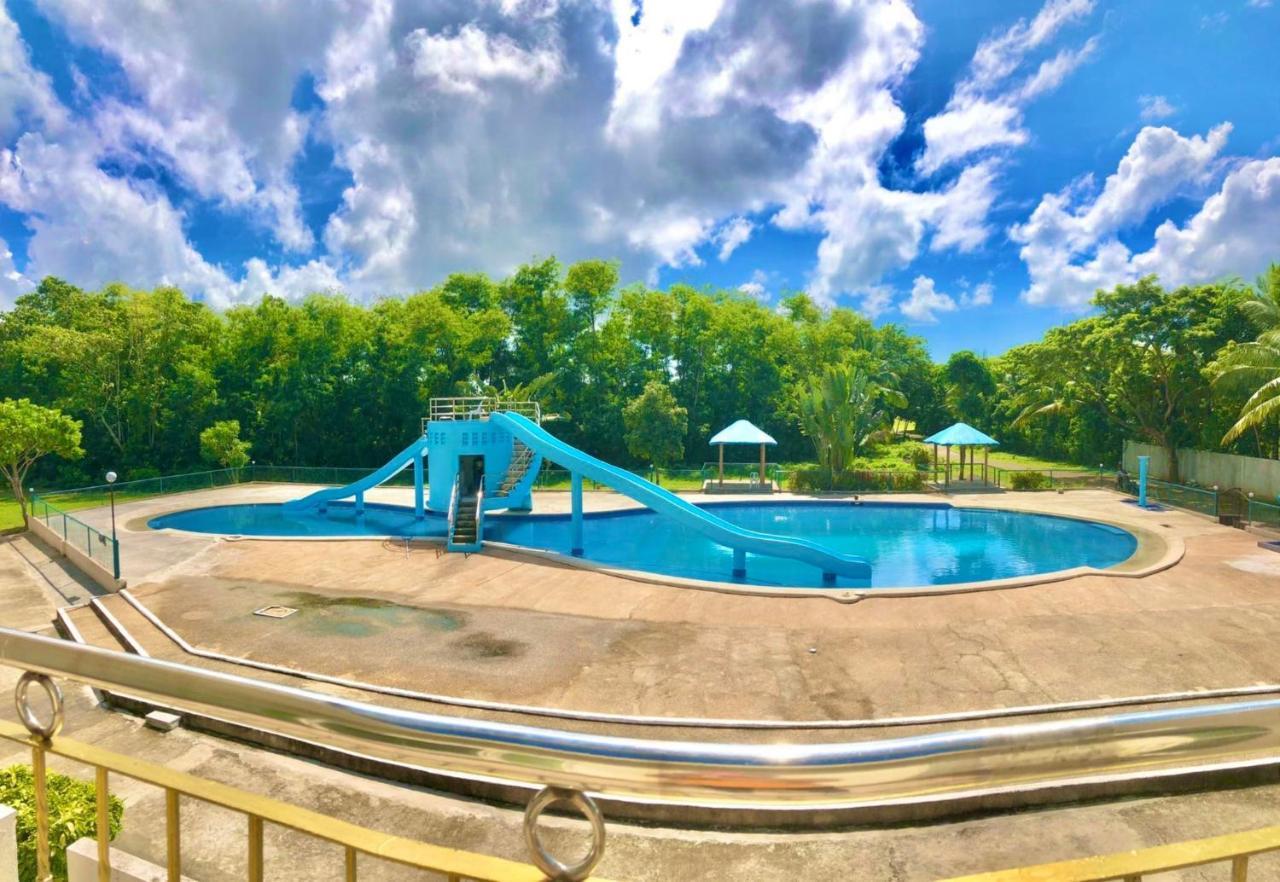 Queens Island Golf And Resort Medellin Buitenkant foto